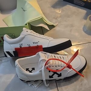 Off-White White and Black Sneakers